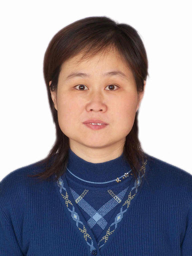 Yunge Zhao headshot